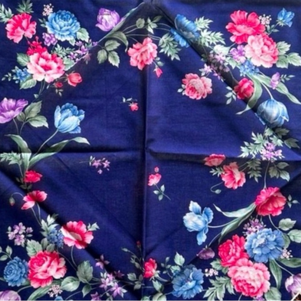 Yves Saint Laurent Vibrant Floral Scarf in Pink and Blue and Red Gift Set - Picture 4 of 5